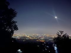 -紫金山山顶公园