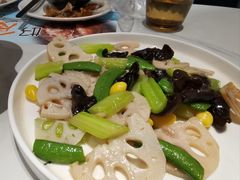 -粤小馆(天安云谷店)
