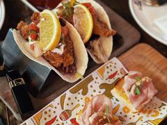 -Famous肥猫墨西哥音乐餐吧(五棵松华熙LIVE店)