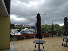 -麦当劳(电白服务区店)