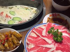 -萍姐火锅·公路夜市(武汉首店)