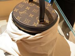 -LV路易威登(杭州万象城店)