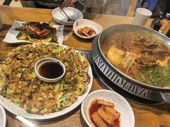 海鲜饼-喇喇排骨火锅·传统韩式脊骨汤(望京西园总店)