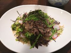 牛肉色拉-竹取居酒屋