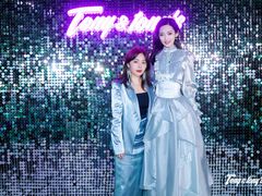 -欢乐海岸椰林沙滩-2025湾区超级灯会
