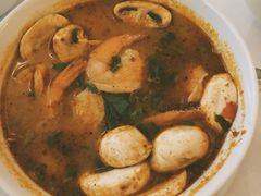 -Thai Pothong Restaurant
