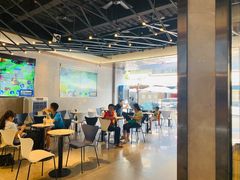 用餐区-野萃山·潮汕厚果汁(十亩地店)