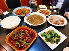 -易老九江湖菜(北滨一路店)