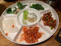 小菜拼盘-千寻烧肉(政务区店)