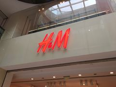 -H&M(鹏欣水游城店)