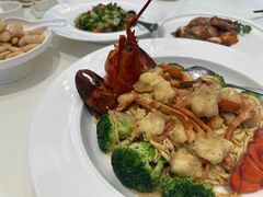 -万龙洲海鲜(大兴绿地缤纷城店)