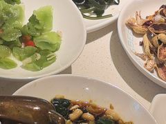 -小鱼小牛·鱼牛干锅·脆鱼火锅(世欧广场店)