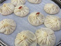 -正宗开封黄家灌汤小笼包子