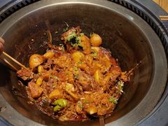 -山河屯铁锅炖(哈西站店)