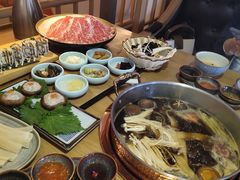 寿喜锅底-礼舍·和牛火锅·烤肉·料理餐厅(华茂店)