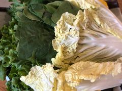 -毛辣果·贵州红酸汤牛肉火锅(西单店)