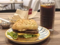 -必胜客(新中纬店)