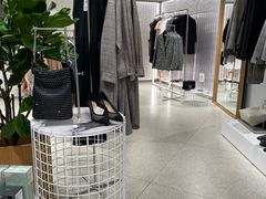 -ZARA(大上海时代广场店)