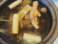 鲜菌土鸡汤-眉州东坡(团结湖店)
