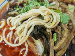 -孙浩特色牛杂面板面(华捷道店)