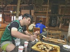 自助取餐区-老字号.雅克白族石板烧十年老店(大理古城店)