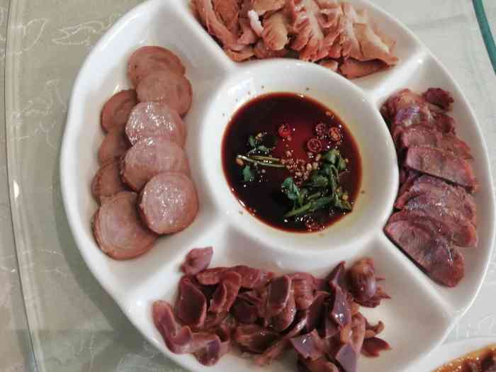 阿斯旺大饭店-"非常适合吃货小主们!嚷我们大吃杀戒吧.