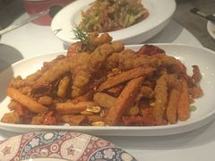 -巴特餐饮6加1音乐餐吧·新疆菜