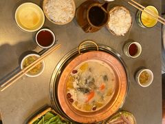 -阿婆情腊排骨火锅·野生菌季(古城旗舰店)