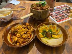 -有红鸡毛店·砂锅菜(抚琴夜市店)
