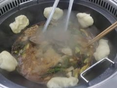-丹水桥地锅鱼·翘嘴鲌·地方特色全鱼宴(丹江口大坝店)