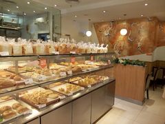 面包甜点陈列柜-BreadTalk面包新语·烘焙蛋糕(东方雅苑店)