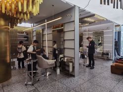 大厅-3AM HAIR SALON烫发染发接发