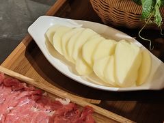 -野山舂·贵州现舂酸汤牛肉(鸿通城店)