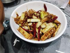 -三只鸟本地特色菜馆(上饶总店)