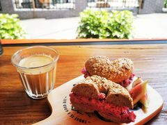 -Catch Bagel(芳草地店)