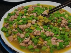 -万重锦·人文川菜馆(骡马市店)