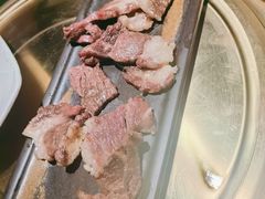 -铭牛烧肉·和牛海鲜自助(高新月牙湖店)