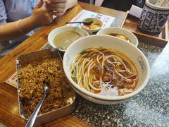-湘下佬·老长沙吃货铺(酃湖万达店)