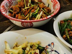 -二厨·吊桥小院·脆皮烧鸡公·本地农家菜(沿江西路店)