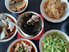 -爱的果实月嫂育婴师(世纪东方店)