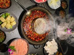 -渝涯重庆豆花老火锅(中赢国际店)