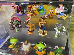 -泡泡玛特POPMART(西单大悦城店)