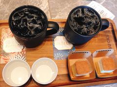 臻选手冲美式咖啡-星巴克臻选(南京艾尚天地店)