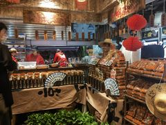 -周小明火锅(黑金冠社区店)