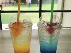 百香果苏打-Dog in Town Ekkamai