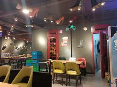 大堂-喝丢一只鞋海鲜烧烤·海肠捞饭(东关街店)
