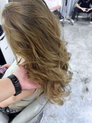 -VV盛妆Hair烫染造型沙龙