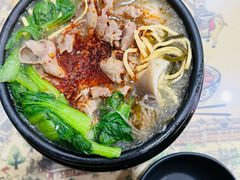 肥牛丸子砂锅-清真·穆萨砂锅(大皮院店)