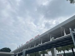 -麦当劳(深圳北站B2检票口楼上)