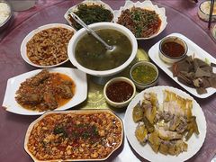 -洪霞餐馆